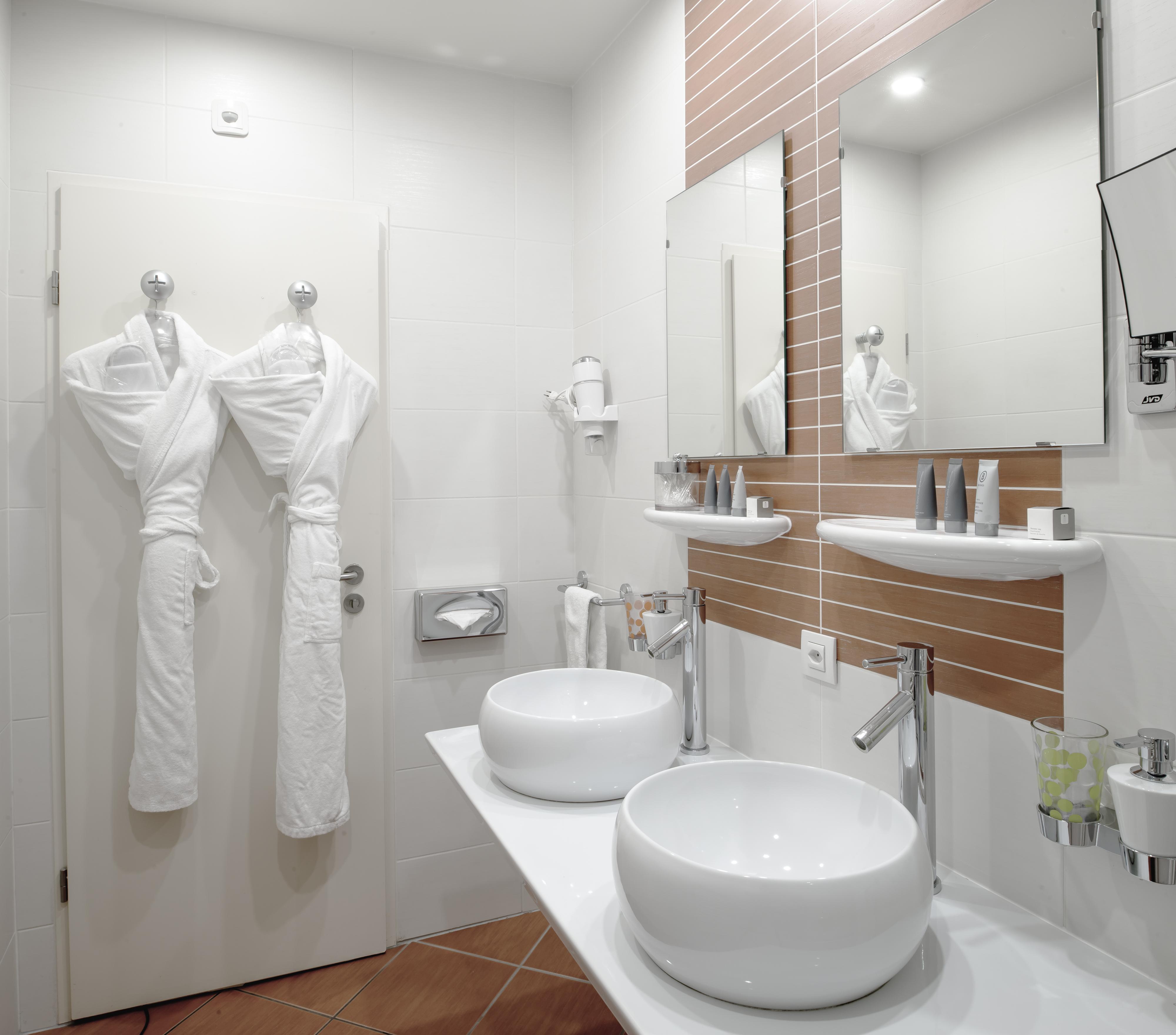ז'נבה La Cour Des Augustins Boutique Gallery Design Hotel מראה חיצוני תמונה