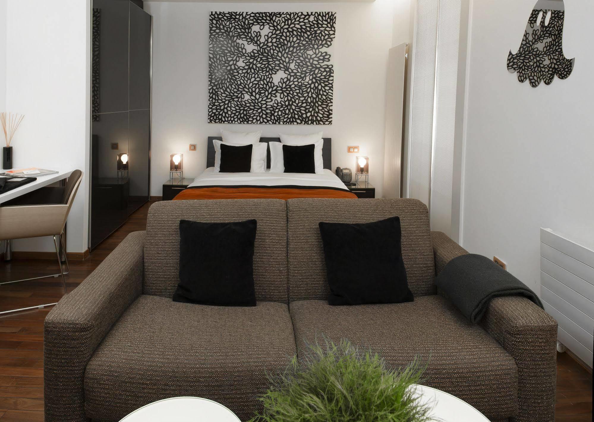 ז'נבה La Cour Des Augustins Boutique Gallery Design Hotel מראה חיצוני תמונה