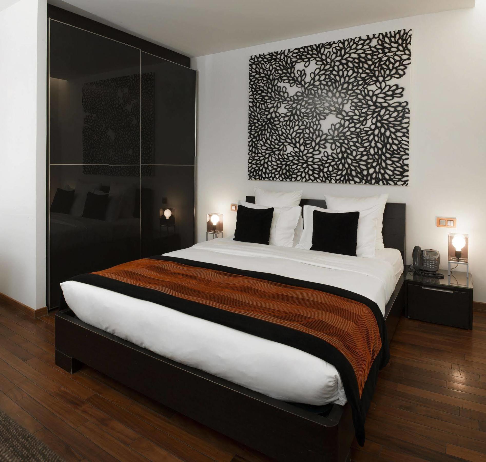 ז'נבה La Cour Des Augustins Boutique Gallery Design Hotel מראה חיצוני תמונה